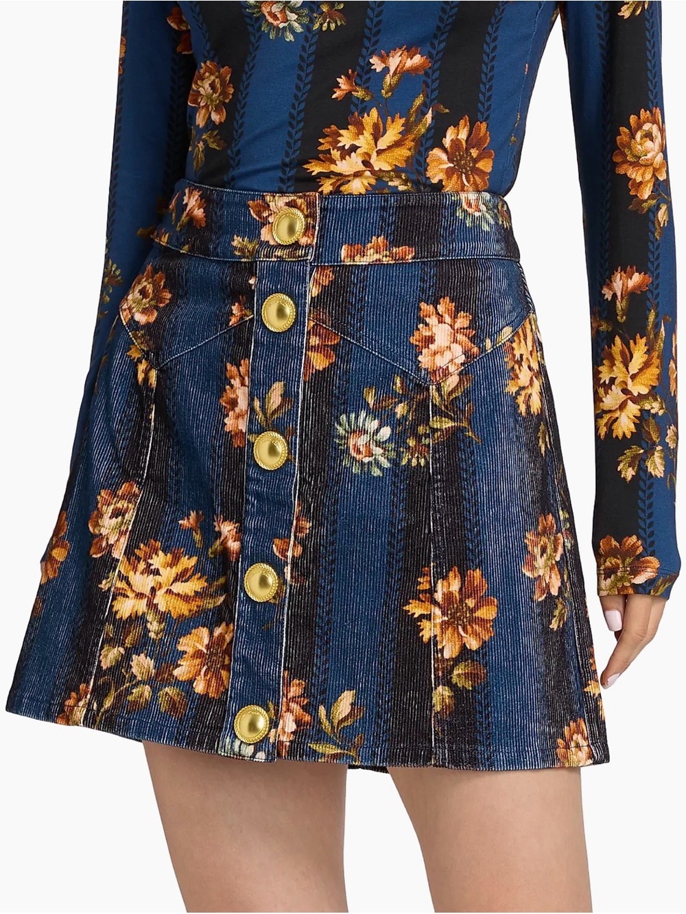Cara Cara
Juniper Floral Corduroy A-Line Miniskirt